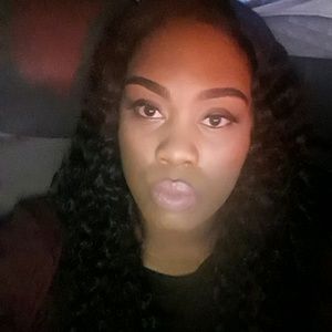 Meet your Posher, Jasmine